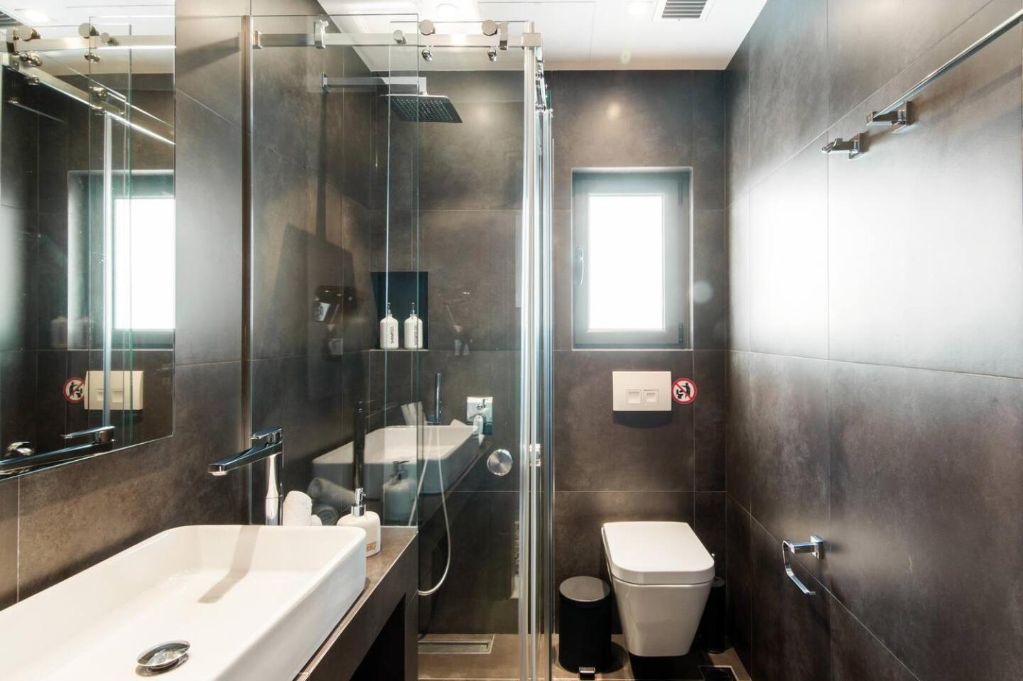 Ma Maison Nο 1, Penthouse, Acropolis And Lycabettus View, Ultra High Speed Internet 300 Mbps, 15' To Acropolis By Metro, 1' From Metro Station Atena Exterior foto