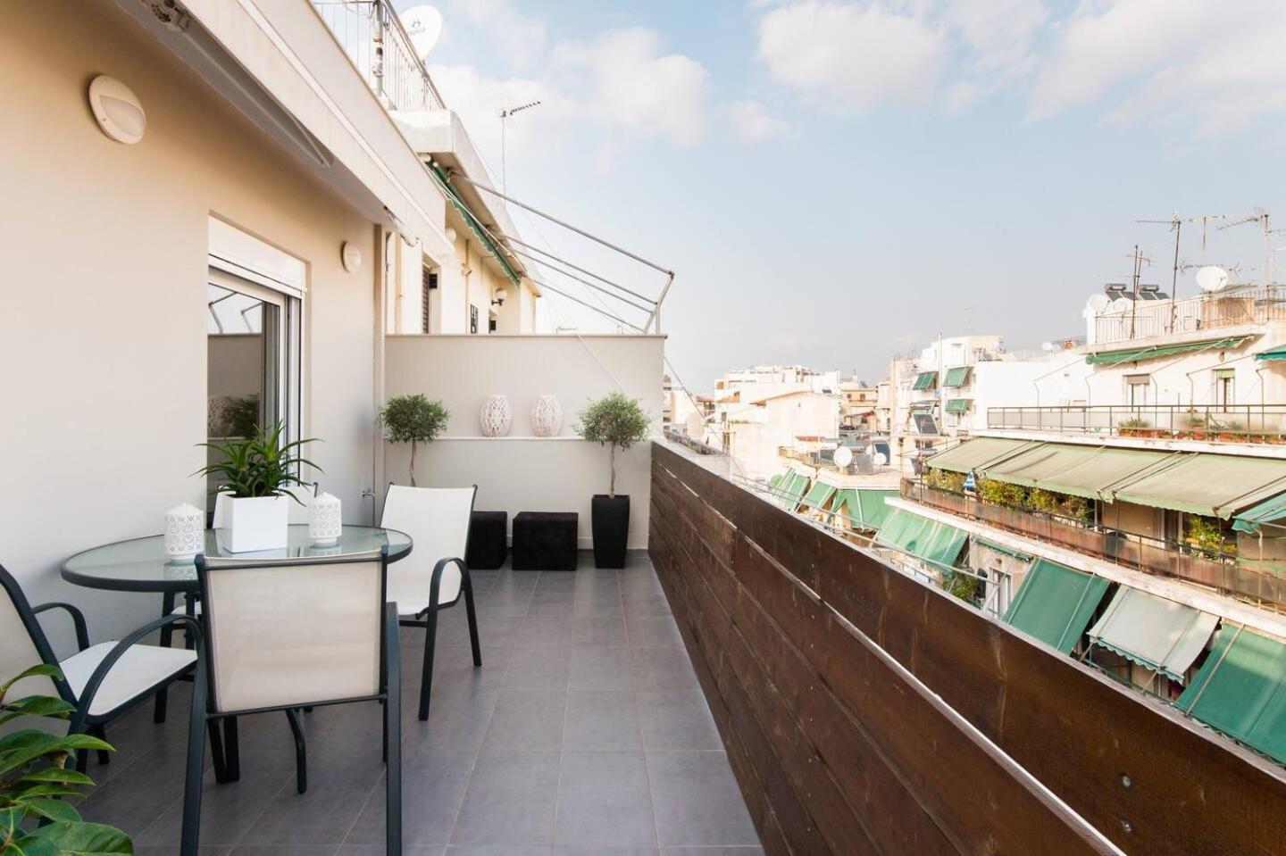 Ma Maison Nο 1, Penthouse, Acropolis And Lycabettus View, Ultra High Speed Internet 300 Mbps, 15' To Acropolis By Metro, 1' From Metro Station Atena Exterior foto