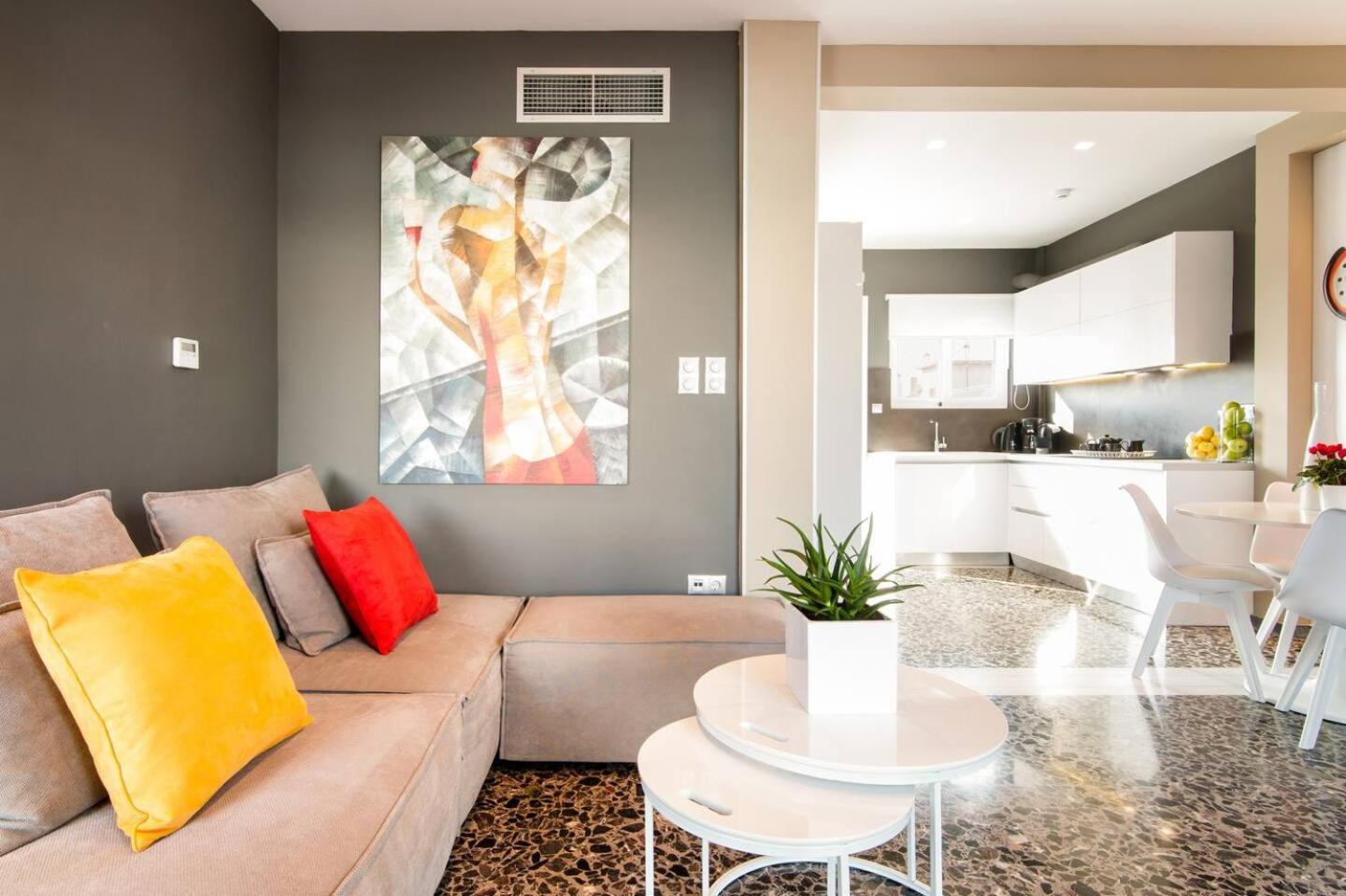 Ma Maison Nο 1, Penthouse, Acropolis And Lycabettus View, Ultra High Speed Internet 300 Mbps, 15' To Acropolis By Metro, 1' From Metro Station Atena Exterior foto